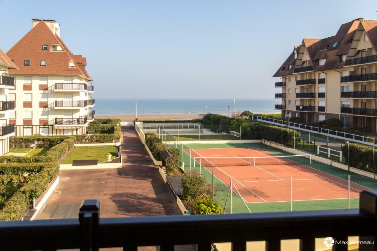 Studio Moderne Acces Plage, Piscine Et Tennis Cabourg Luaran gambar